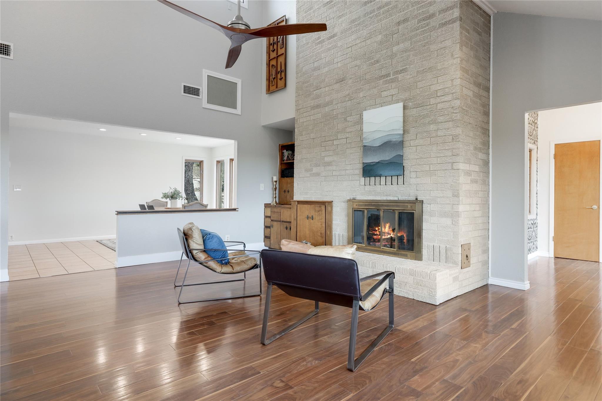 18205 Ridge Rd, Lago Vista, TX 78645