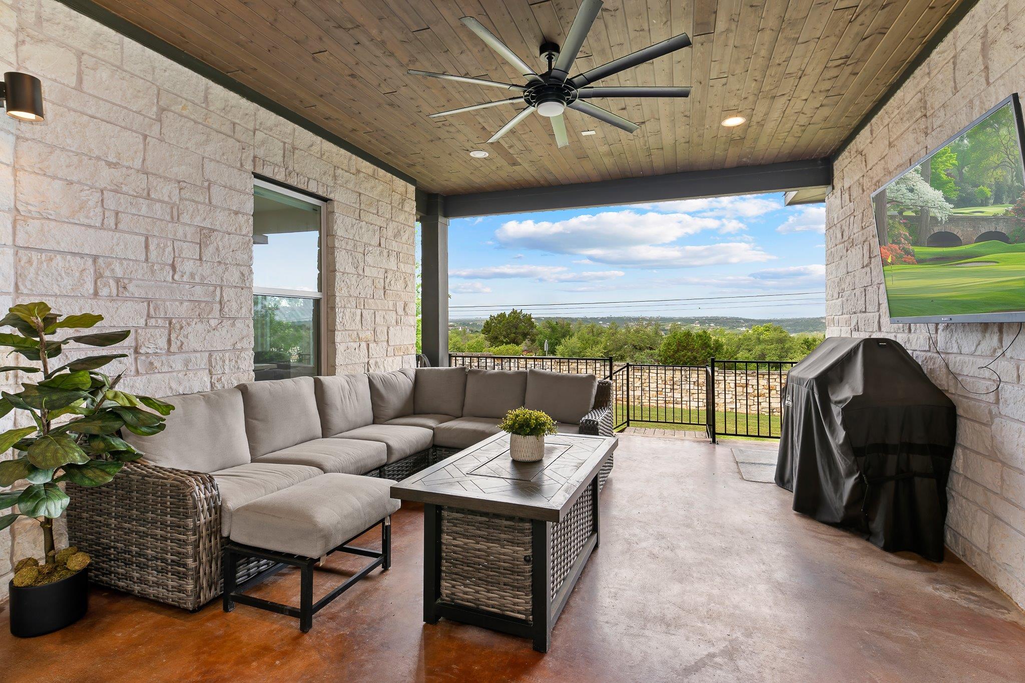 608 Tomichi Trl, Lakeway, TX 78738