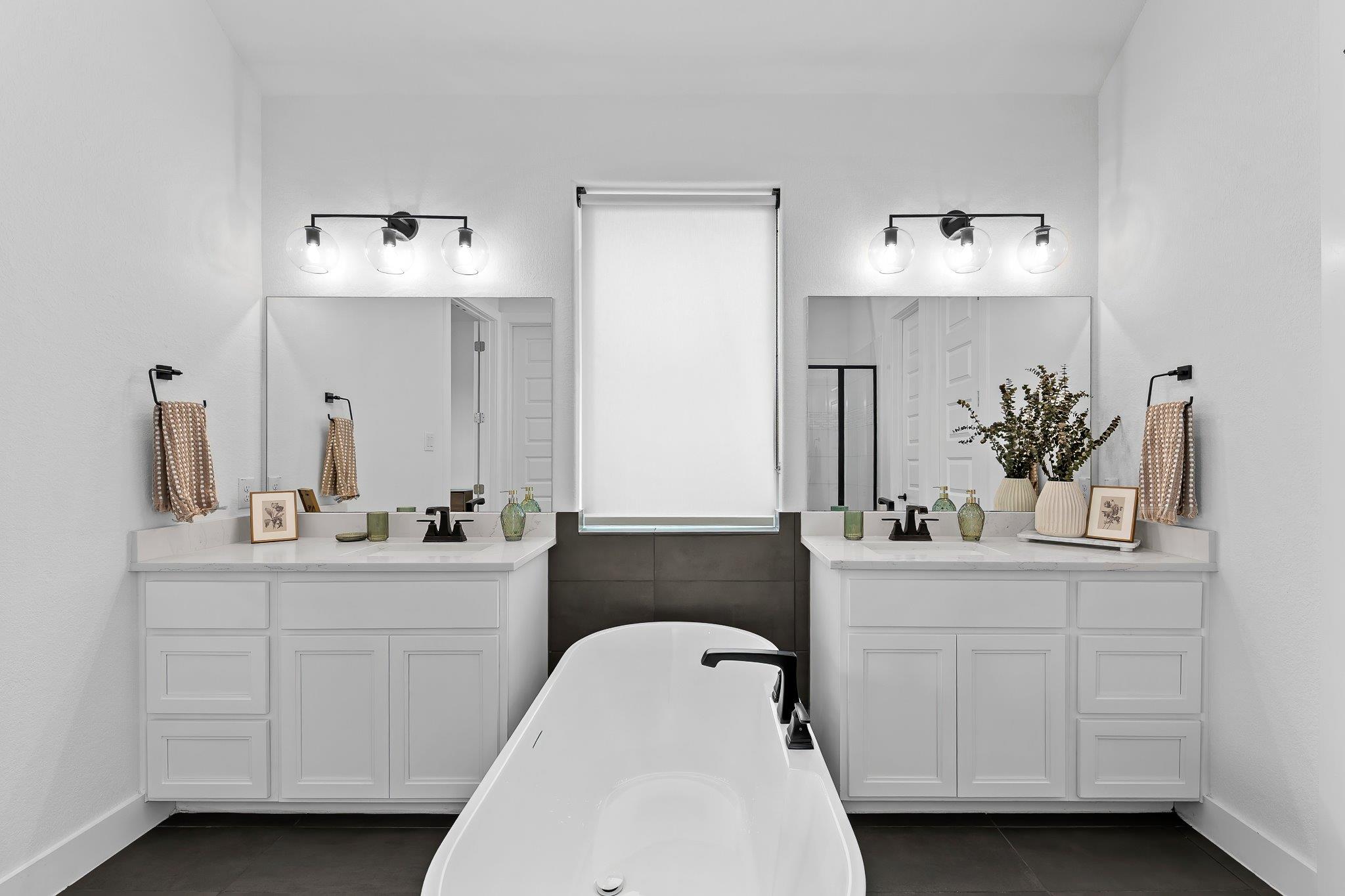 608 Tomichi Trl, Lakeway, TX 78738