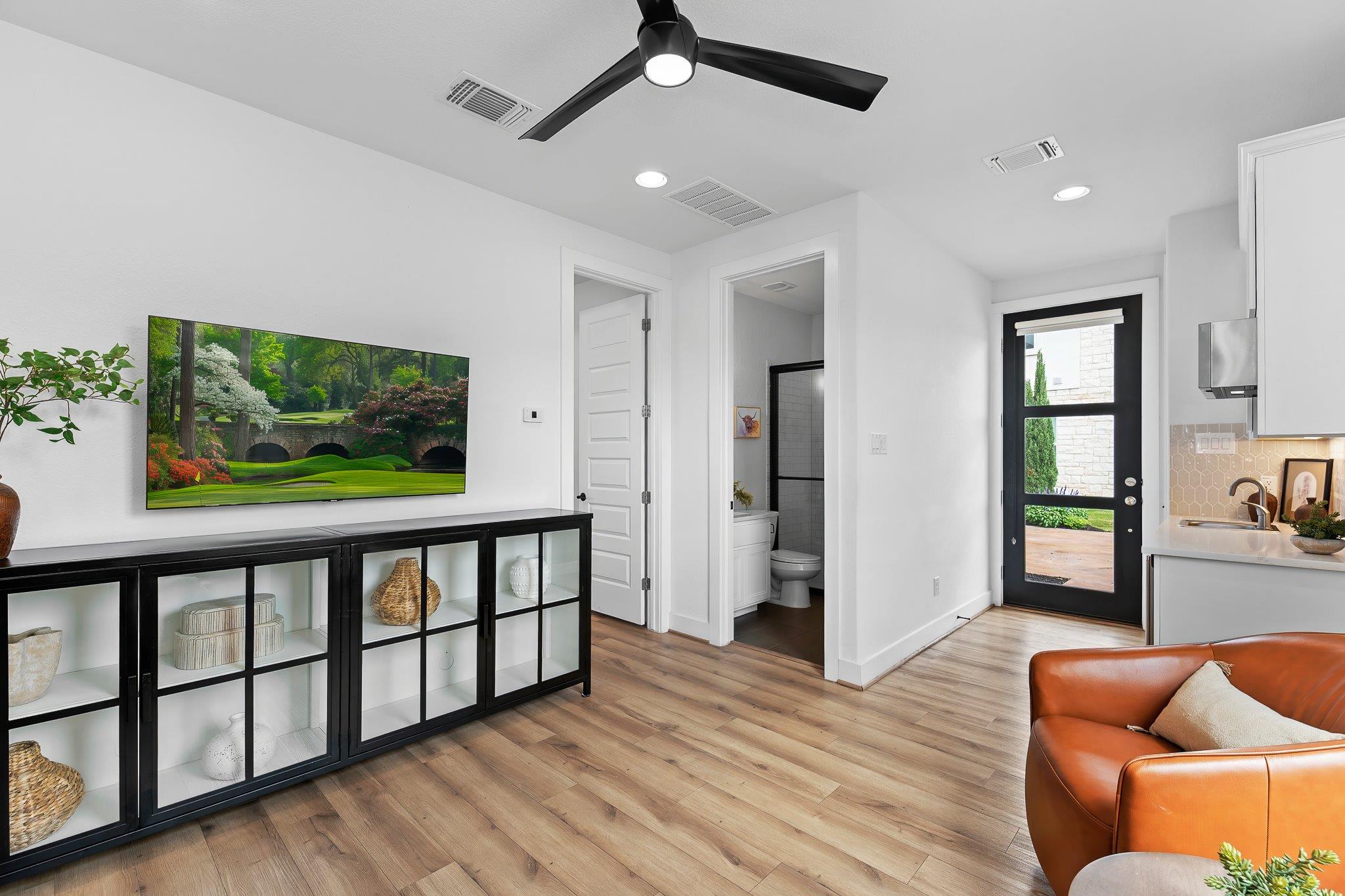 608 Tomichi Trl, Lakeway, TX 78738