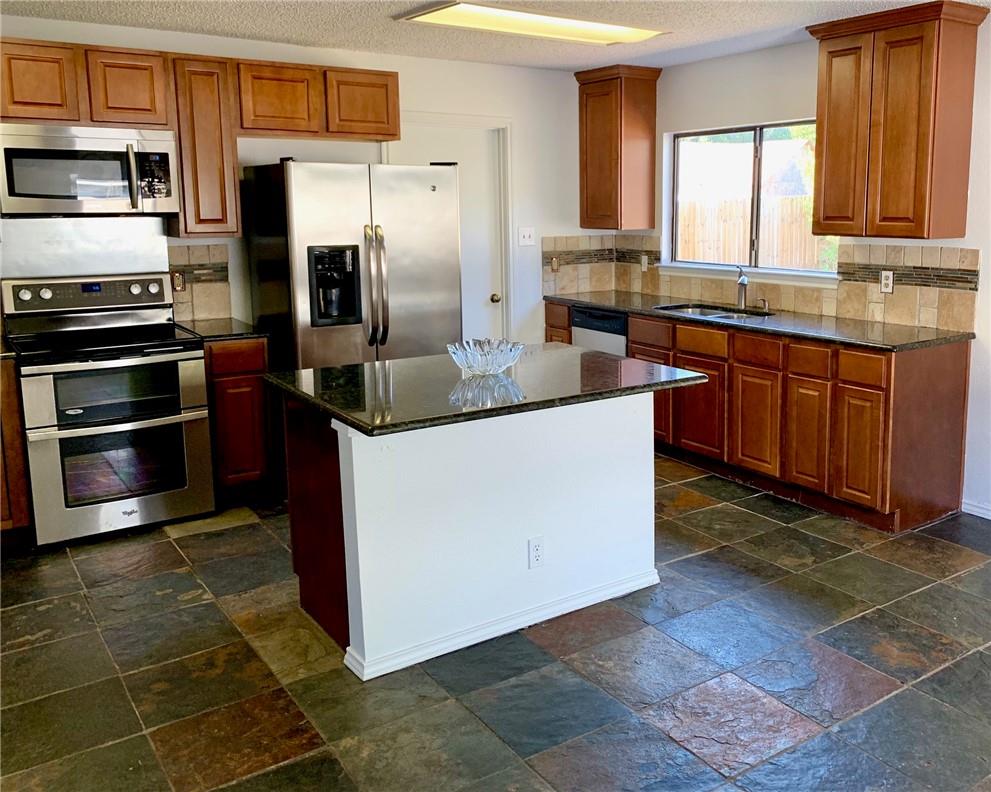 2907 Donnell Dr, Round Rock, TX 78664