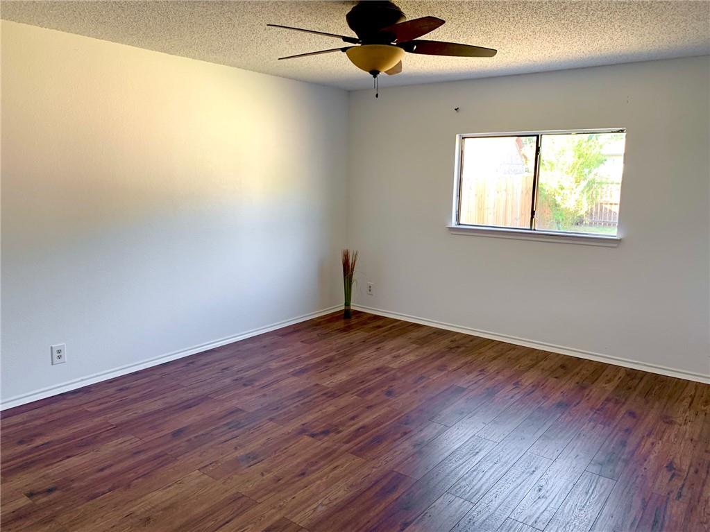 2907 Donnell Dr, Round Rock, TX 78664