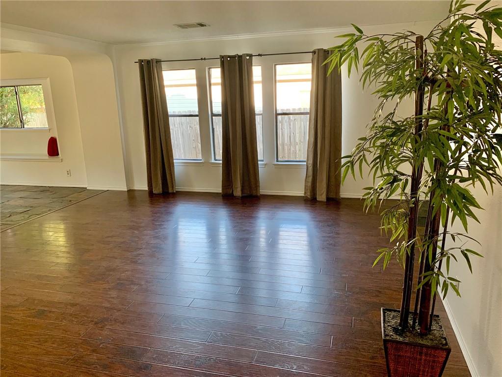 2907 Donnell Dr, Round Rock, TX 78664