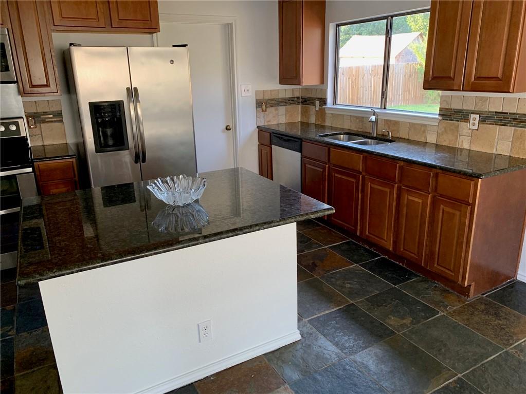 2907 Donnell Dr, Round Rock, TX 78664