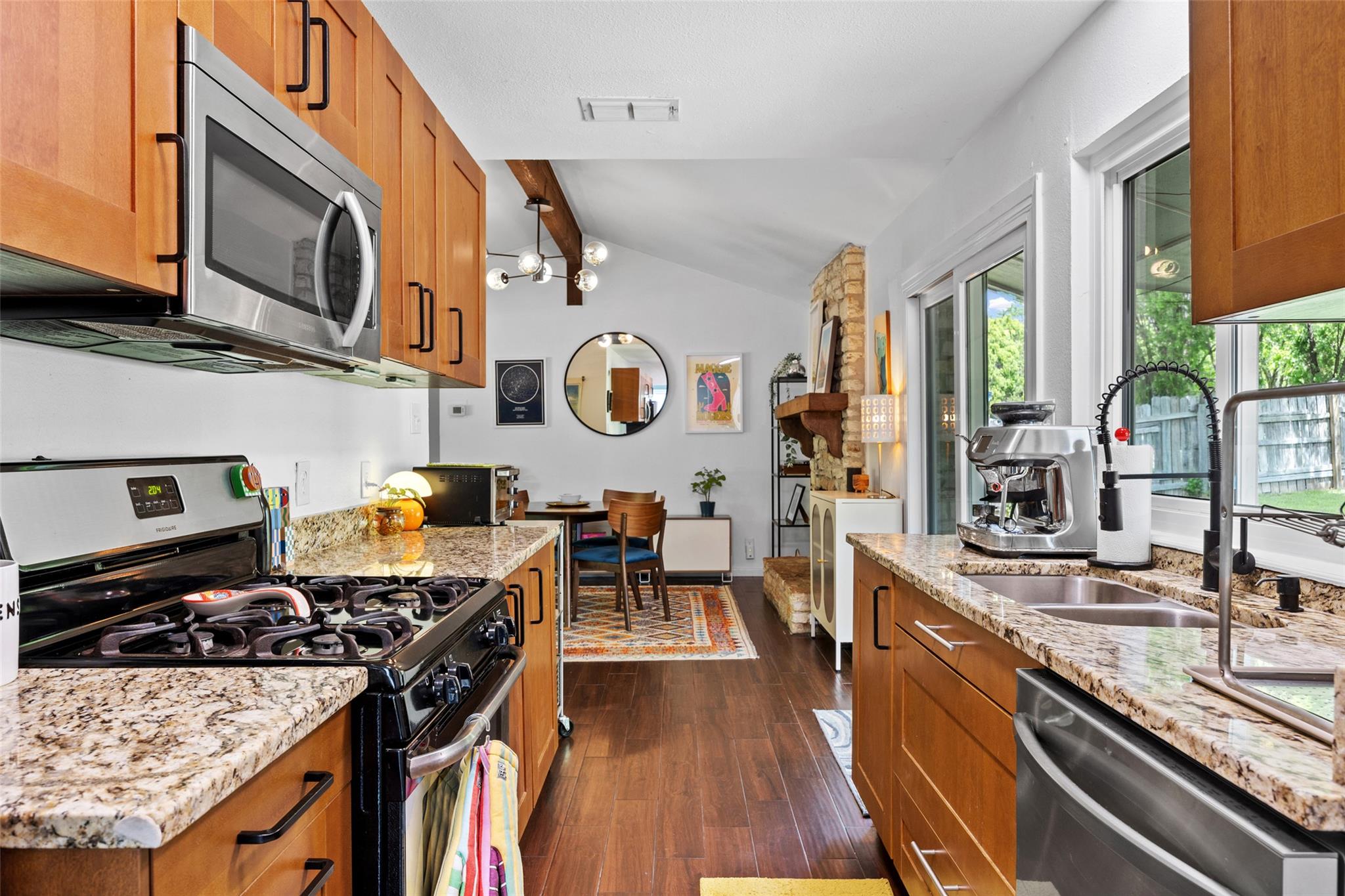 9709 Cottle Dr, Austin, TX 78753