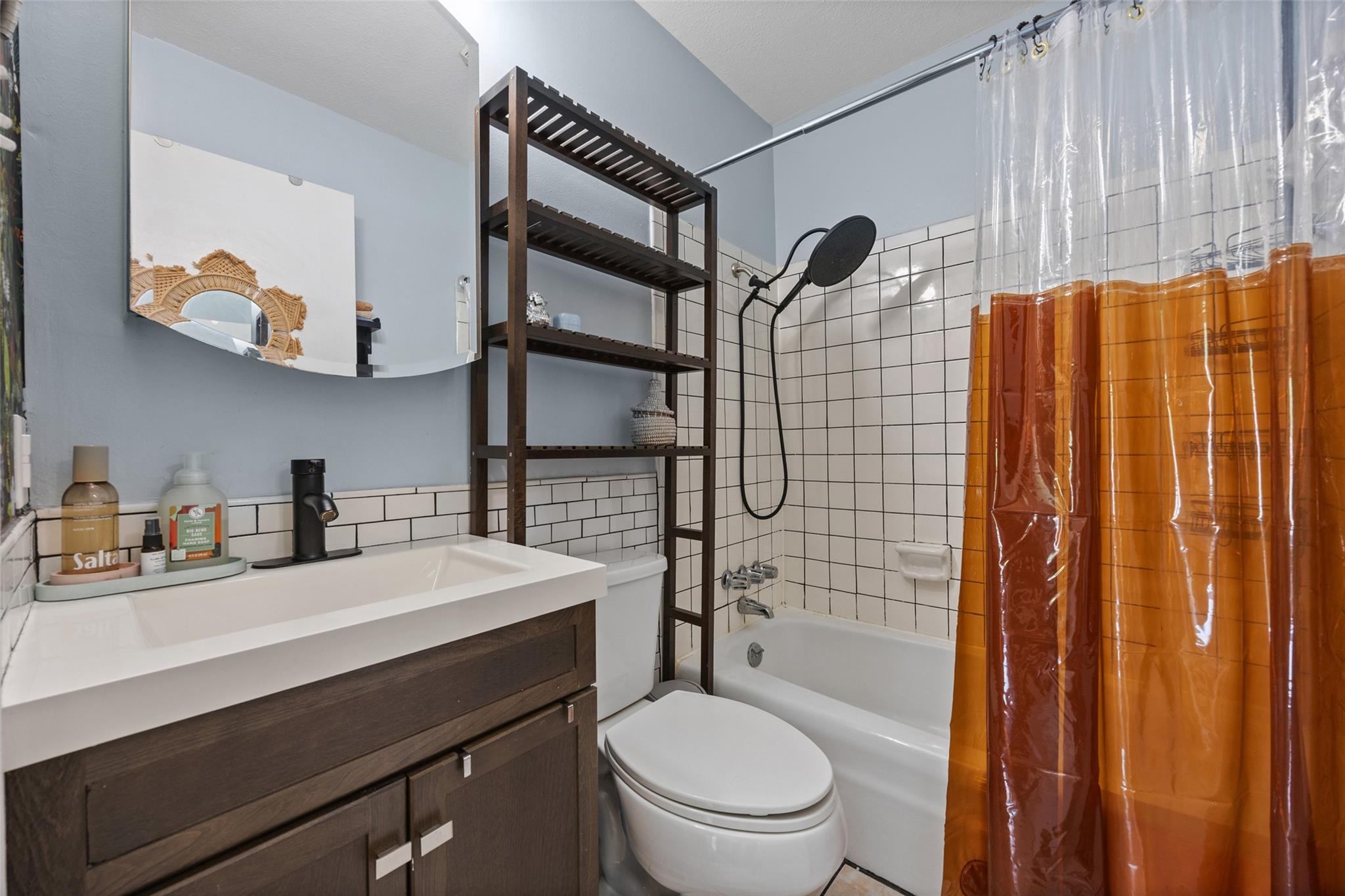 9709 Cottle Dr, Austin, TX 78753