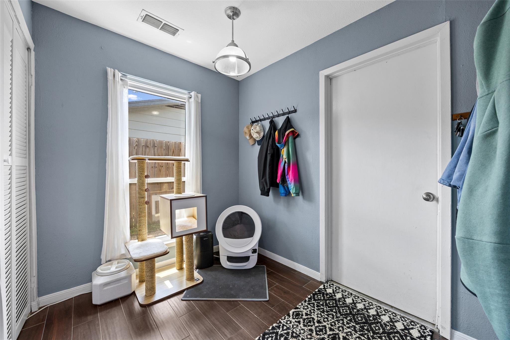 9709 Cottle Dr, Austin, TX 78753