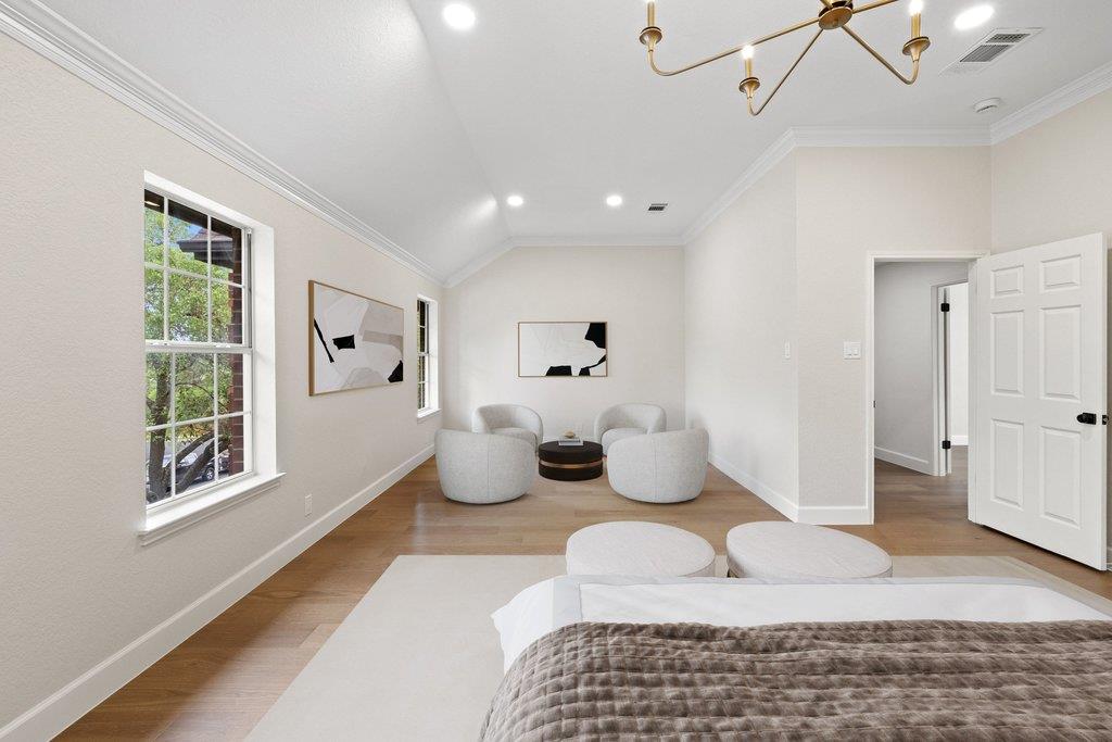 7516 Orrick Dr, Austin, TX 78749