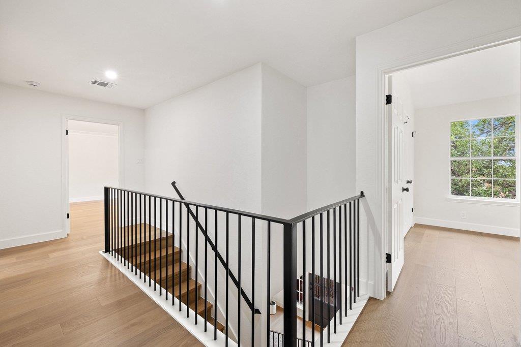 7516 Orrick Dr, Austin, TX 78749