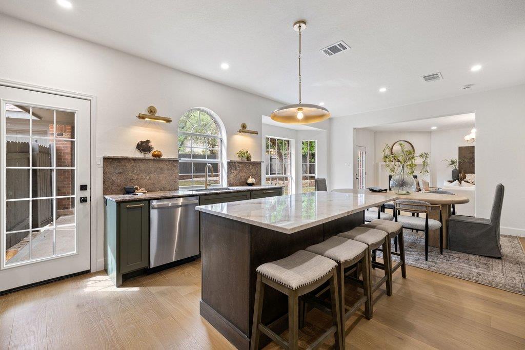 7516 Orrick Dr, Austin, TX 78749