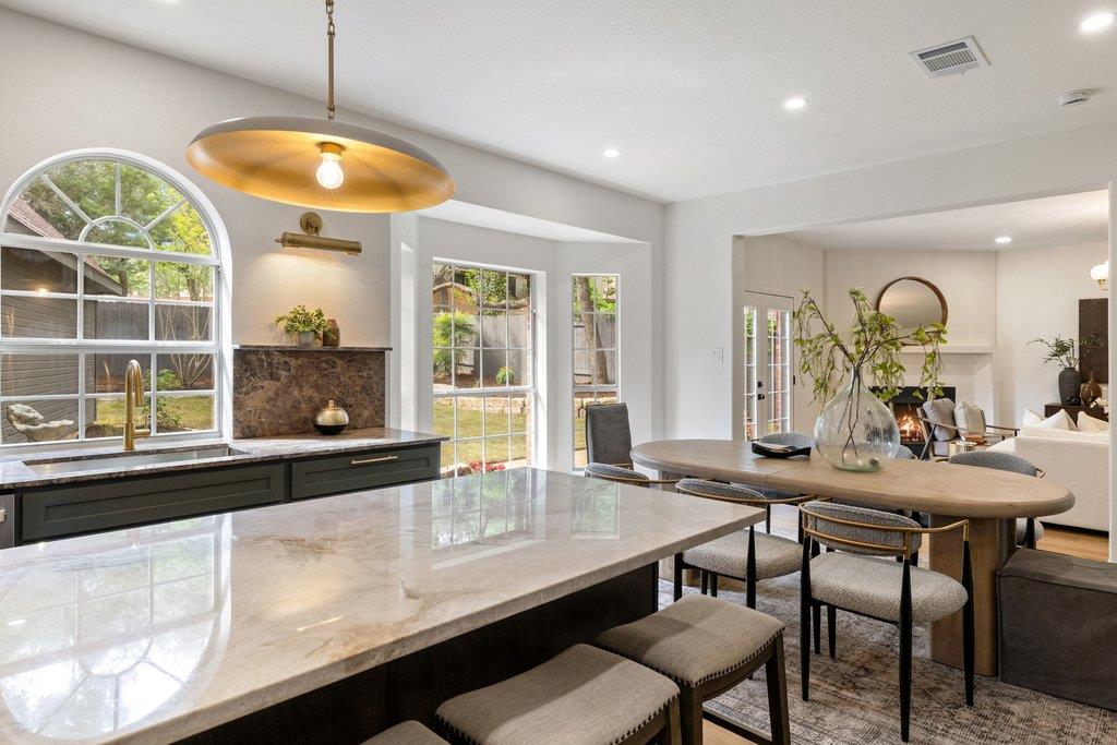 7516 Orrick Dr, Austin, TX 78749