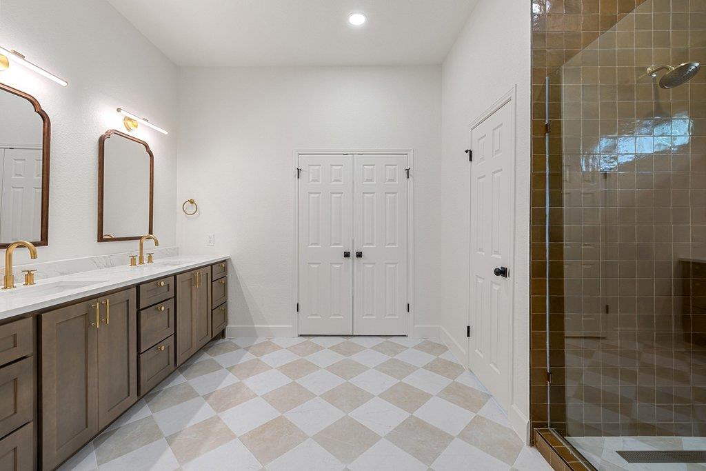 7516 Orrick Dr, Austin, TX 78749