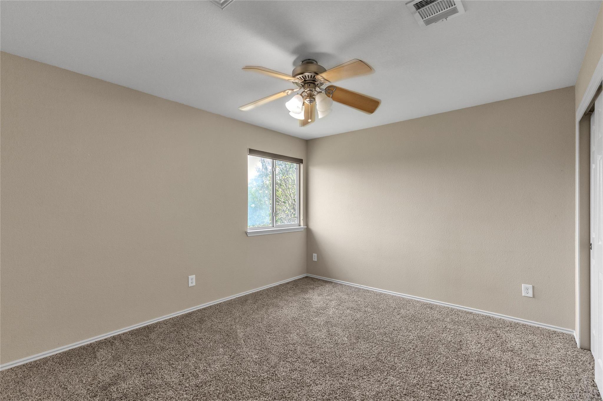 3730 Castle Rock Dr, Round Rock, TX 78681