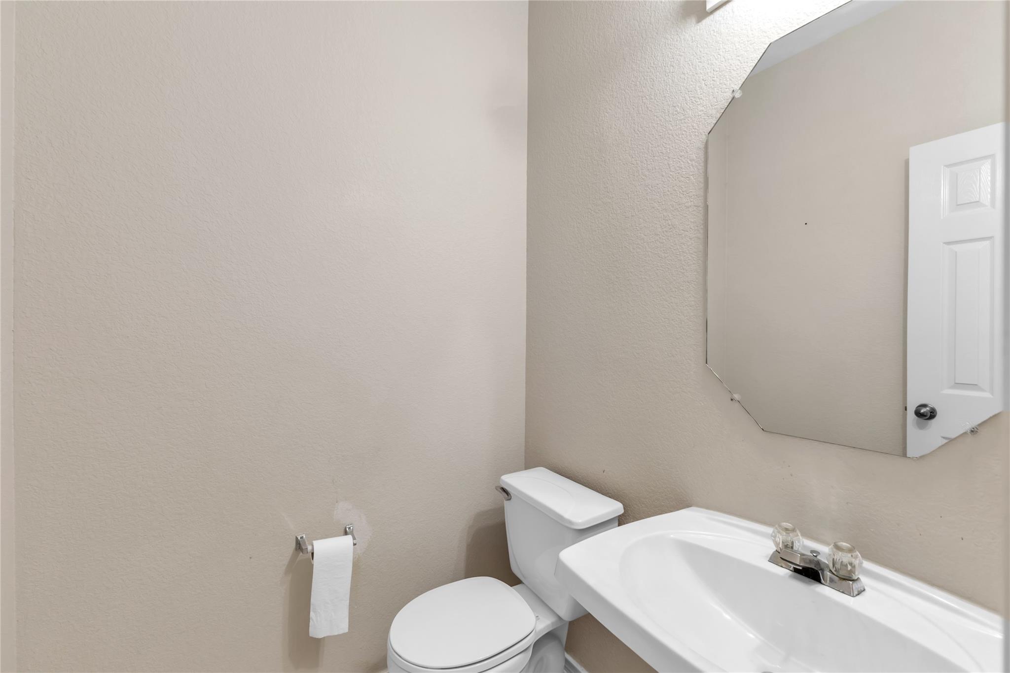 3730 Castle Rock Dr, Round Rock, TX 78681