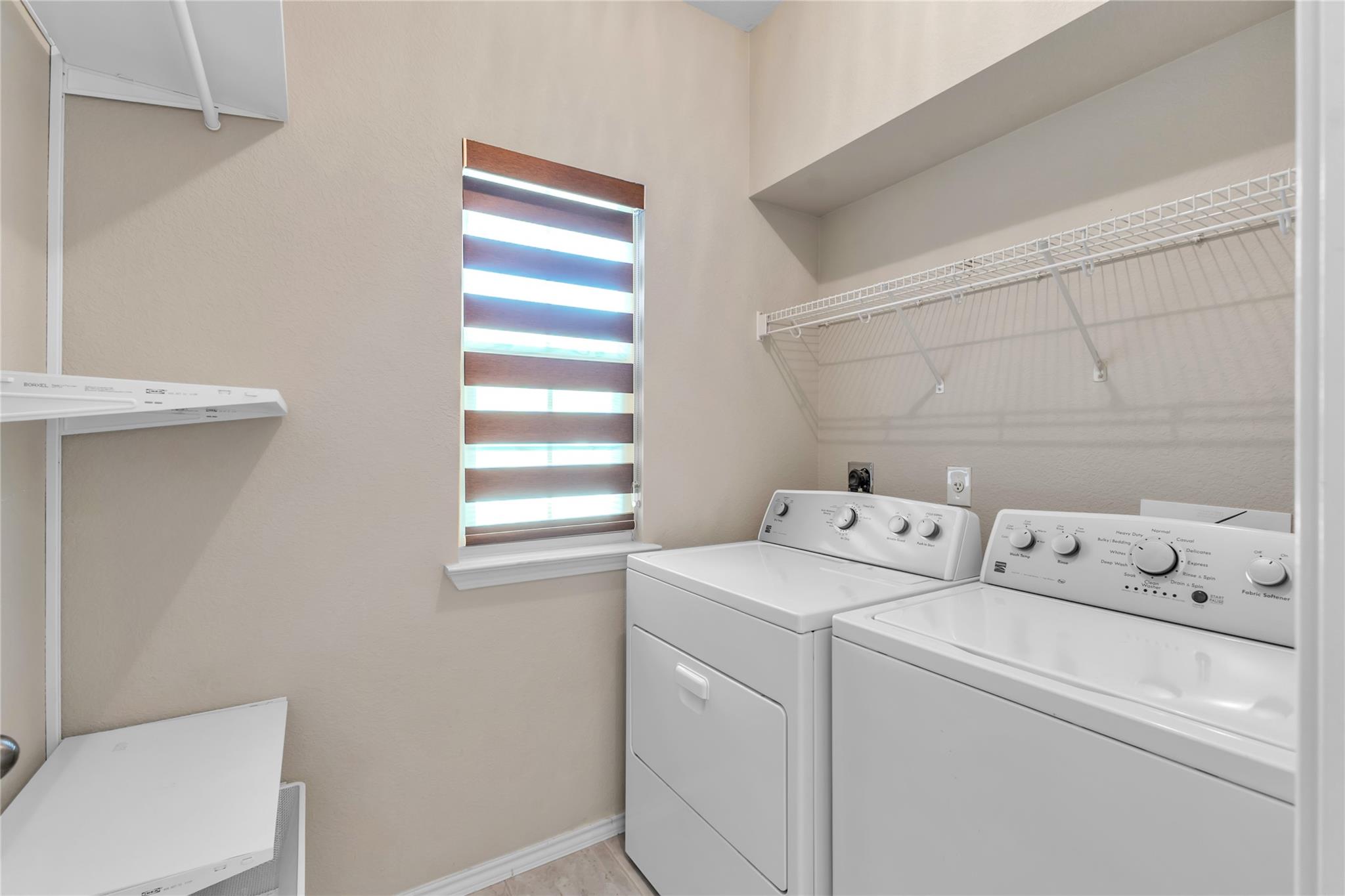 3730 Castle Rock Dr, Round Rock, TX 78681