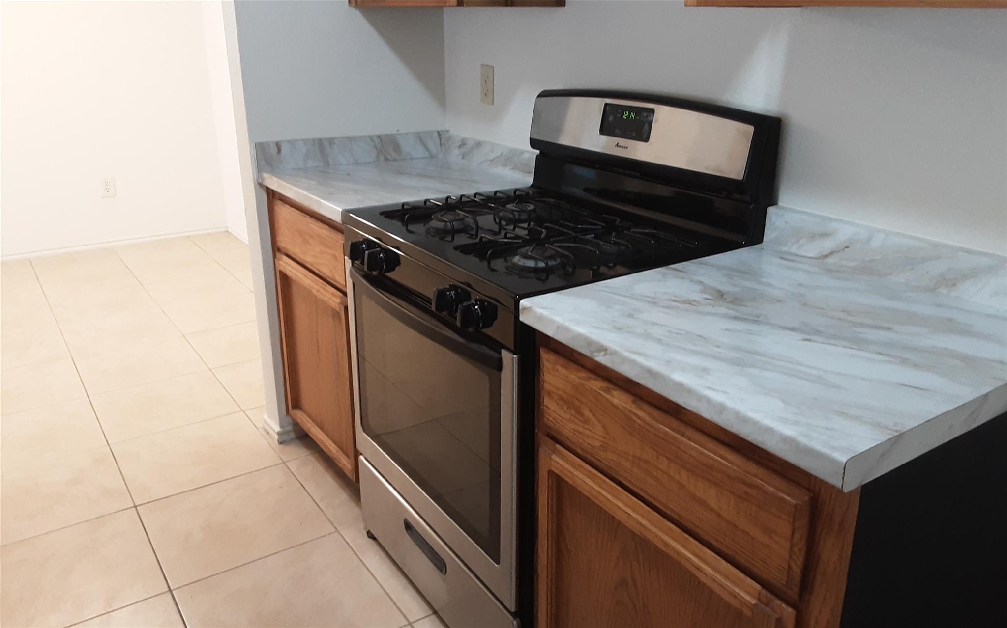 1204 Orchard Park Cir, Pflugerville, TX 78660