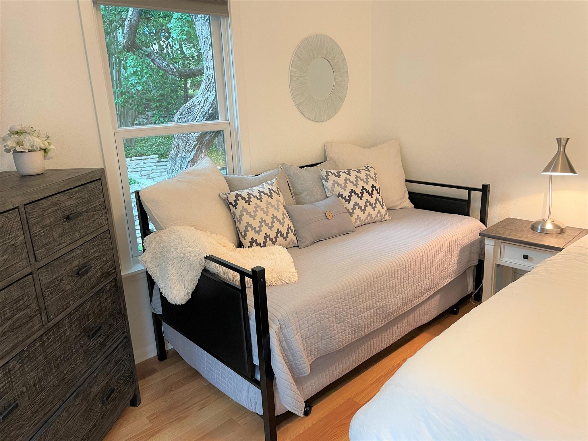 731 Patterson Ave, Austin, TX 78703