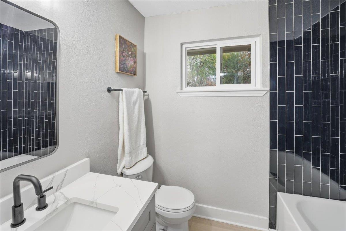 7300 Fred Morse Dr, Austin, TX 78723