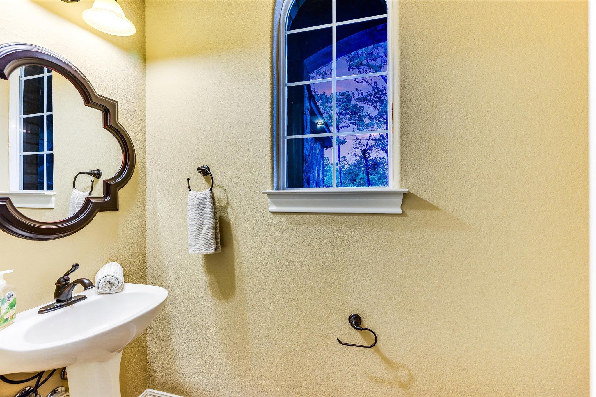 344 Tahitian Dr, Bastrop, TX 78602