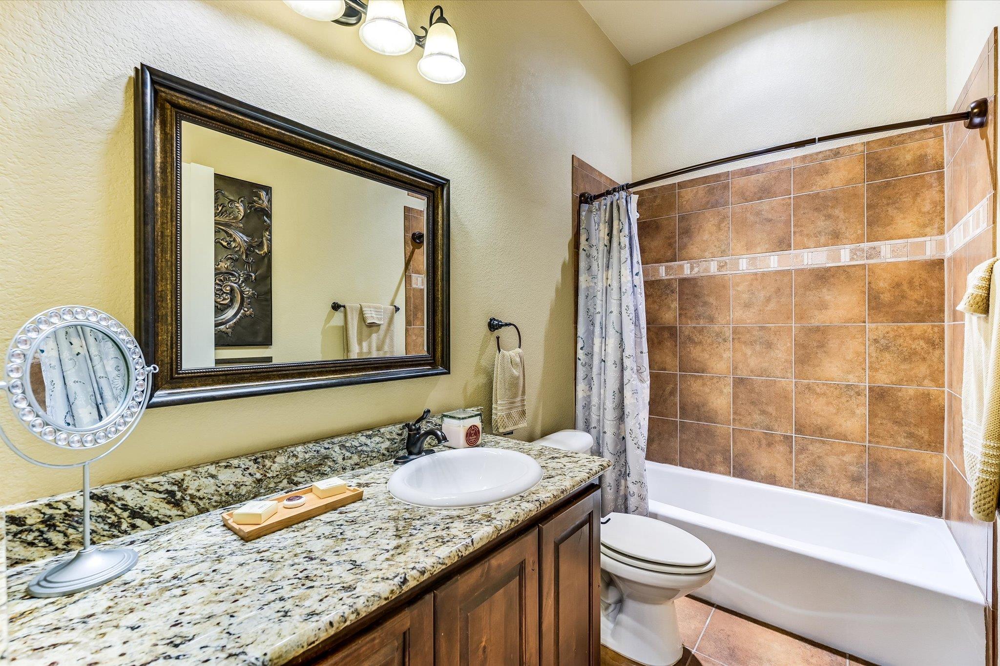 344 Tahitian Dr, Bastrop, TX 78602