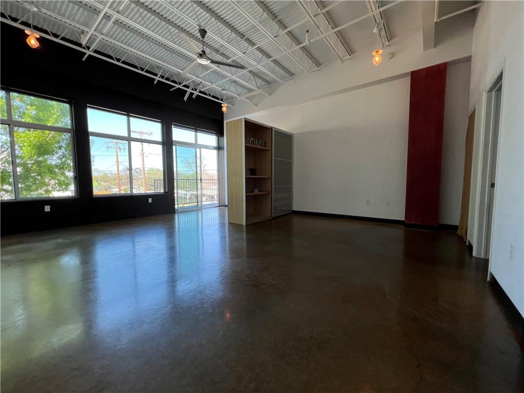 2401 E 6th St # 3044, Austin, TX 78702