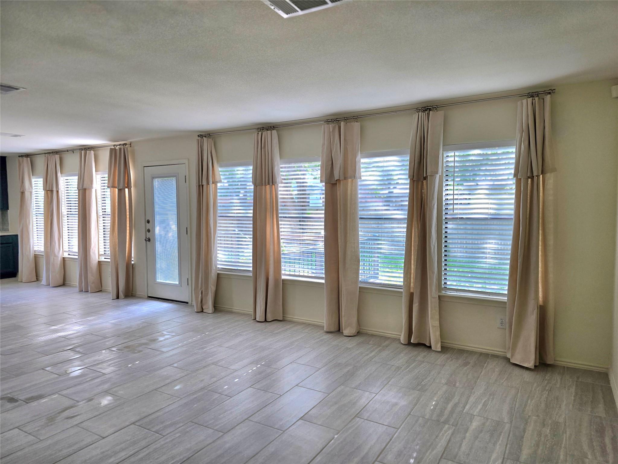 1413 Baffin Cv, Round Rock, TX 78664