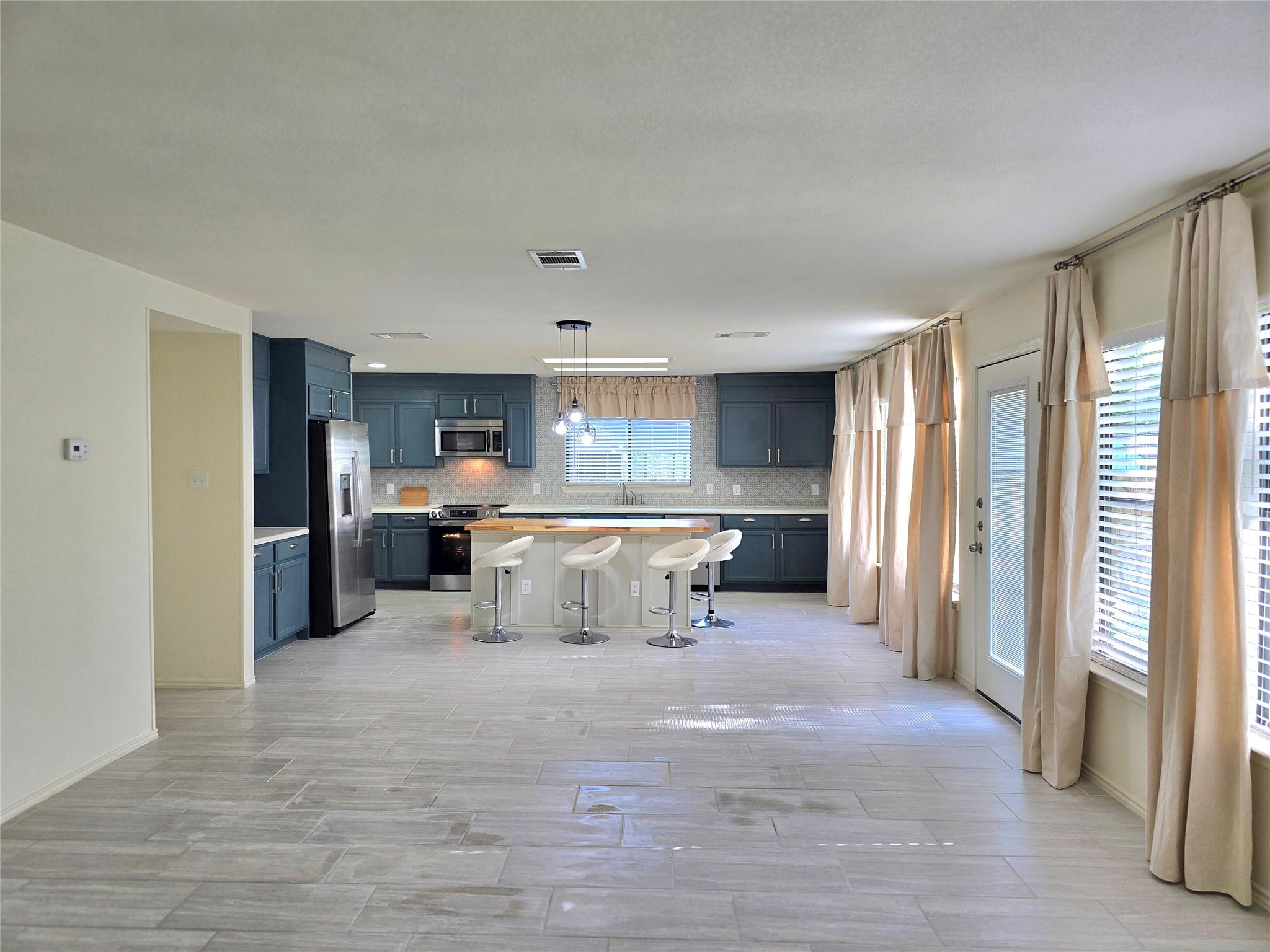 1413 Baffin Cv, Round Rock, TX 78664