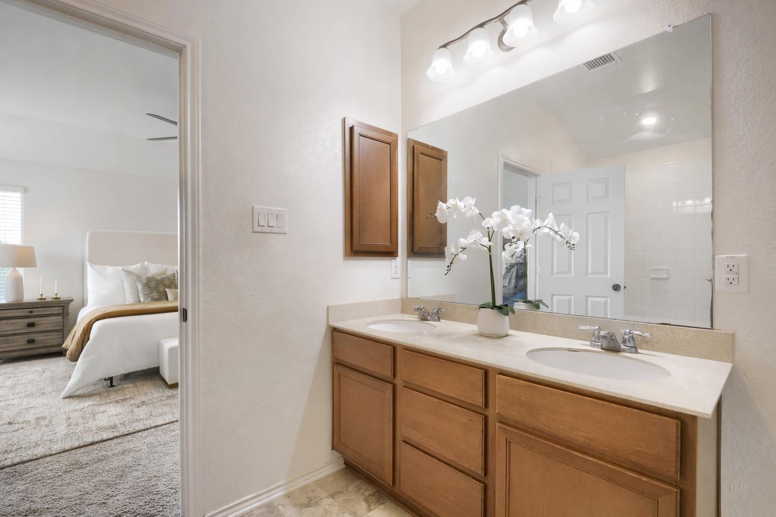 538 Thunder Valley Trl, Georgetown, TX 78626