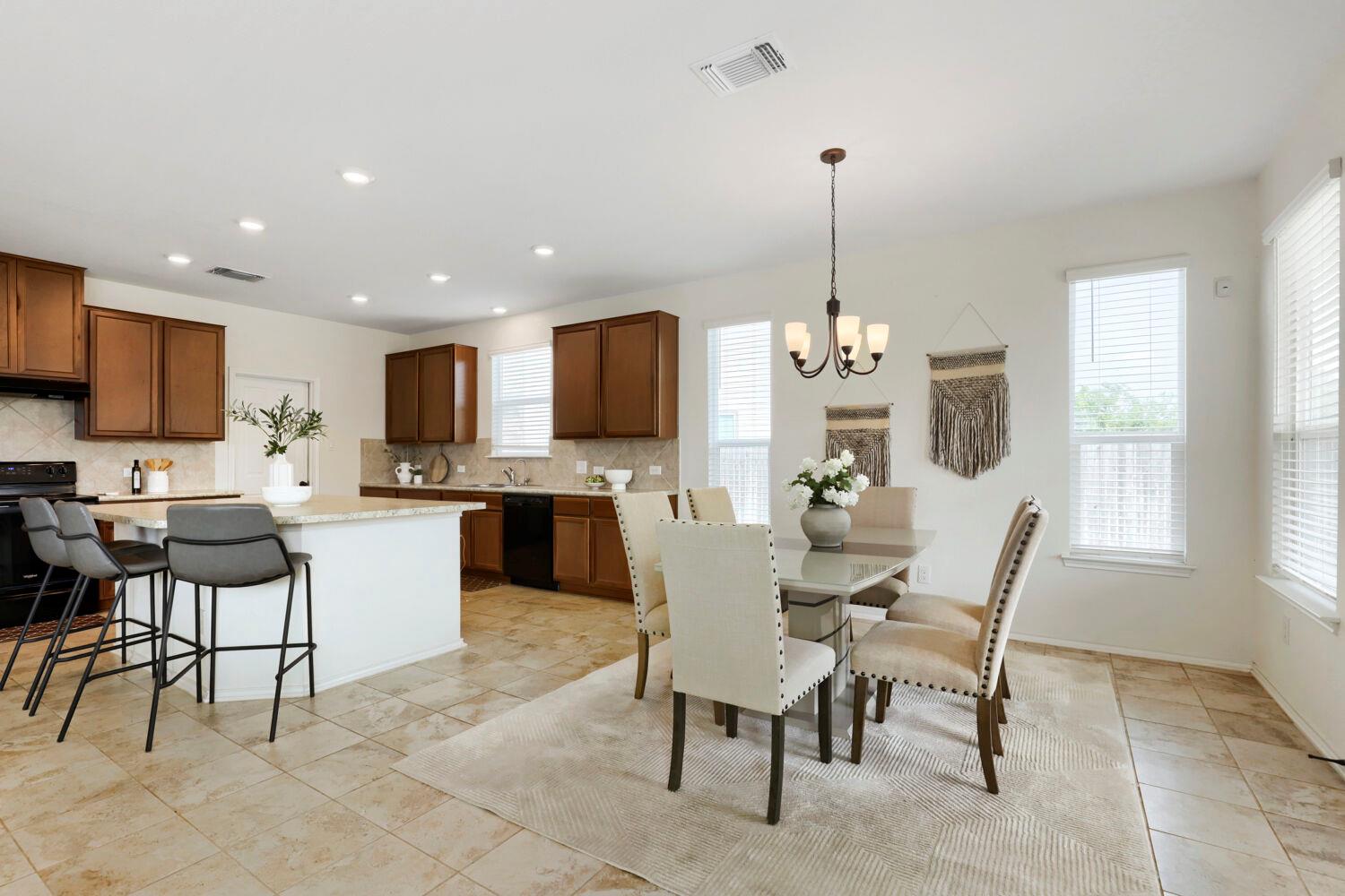 538 Thunder Valley Trl, Georgetown, TX 78626