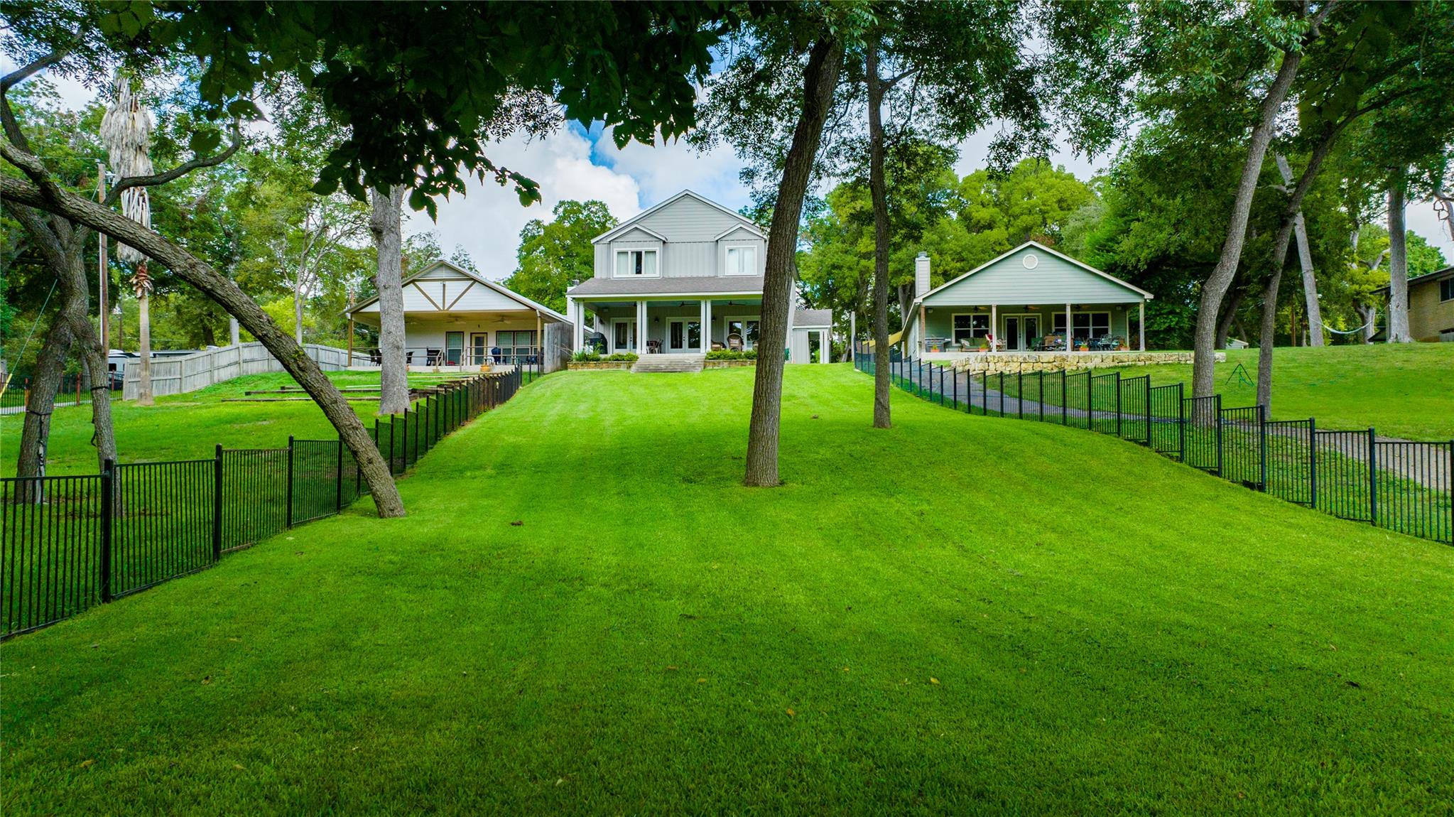 1035 Timber Elm, Seguin, TX 78155