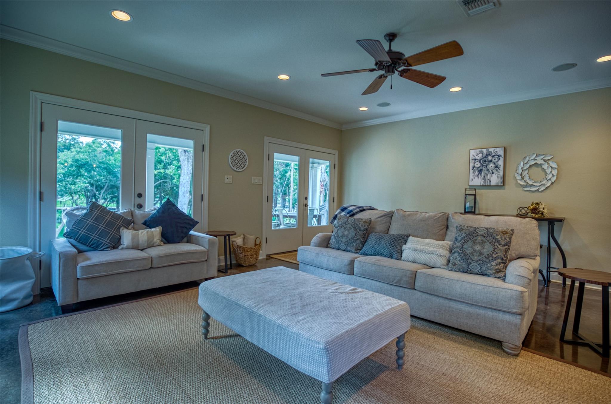 1035 Timber Elm, Seguin, TX 78155