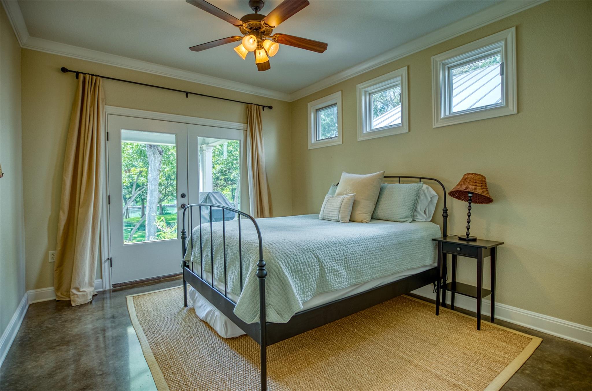 1035 Timber Elm, Seguin, TX 78155