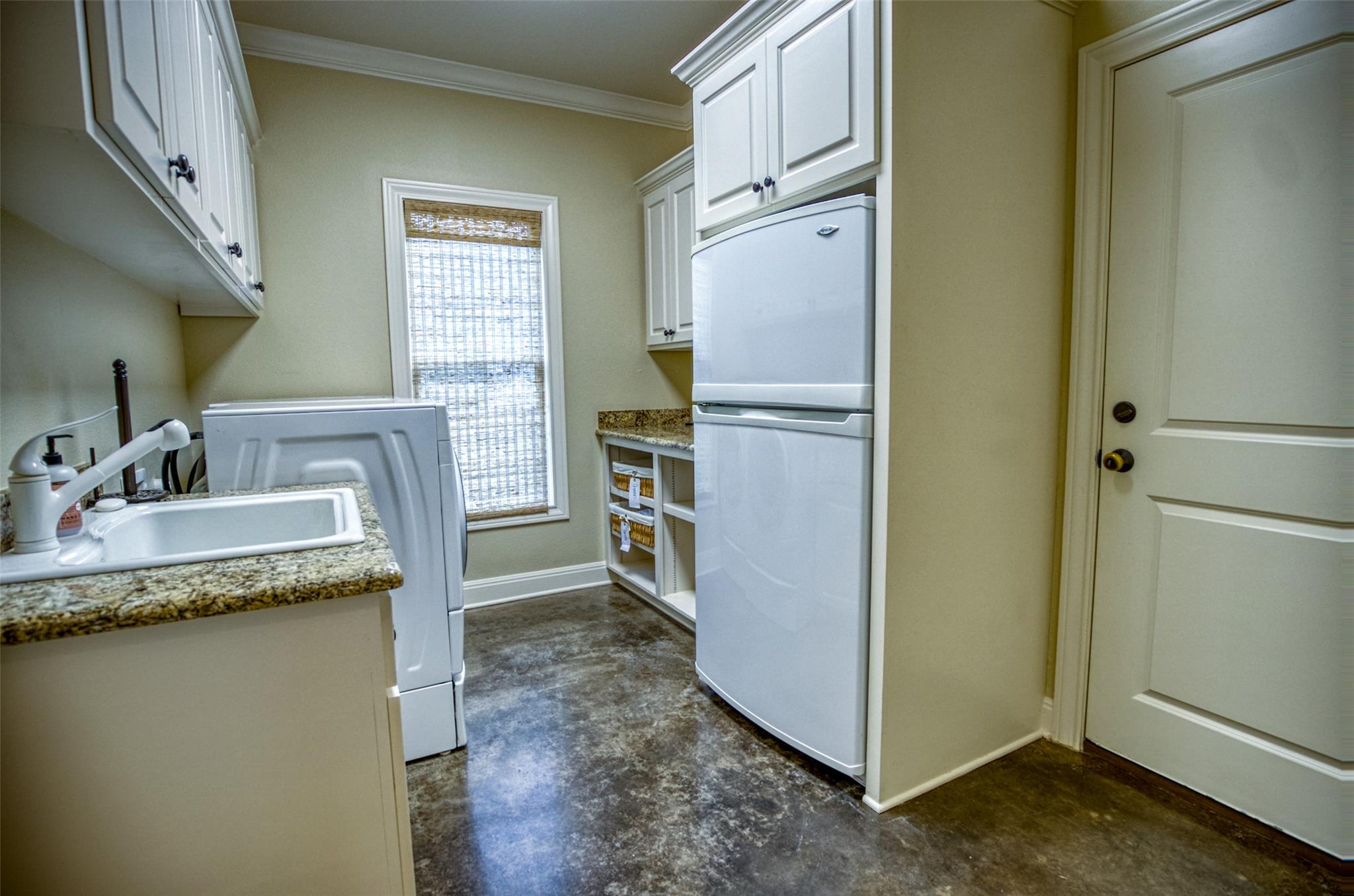 1035 Timber Elm, Seguin, TX 78155