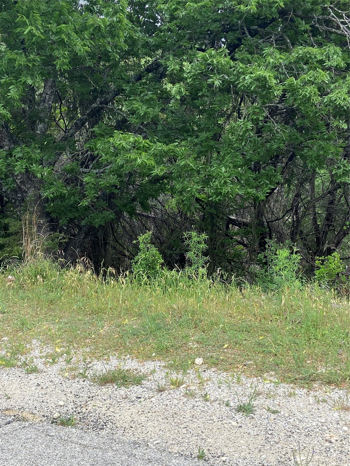 5615 Clubhouse Dr, Lago Vista, TX 78645