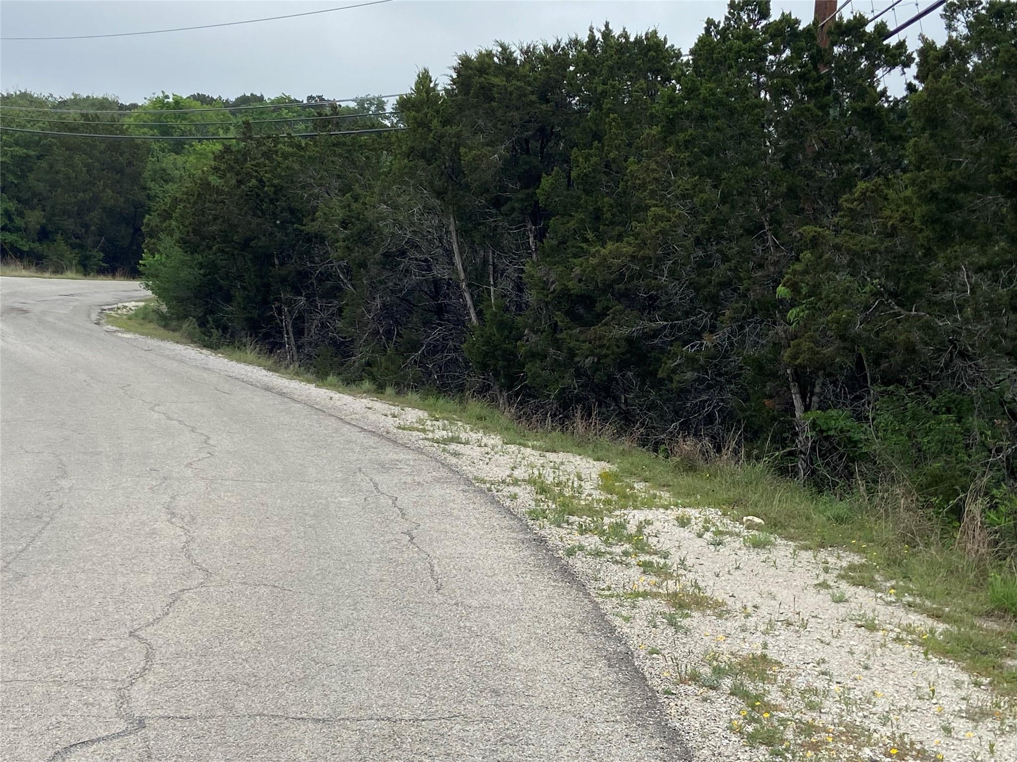 5615 Clubhouse Dr, Lago Vista, TX 78645