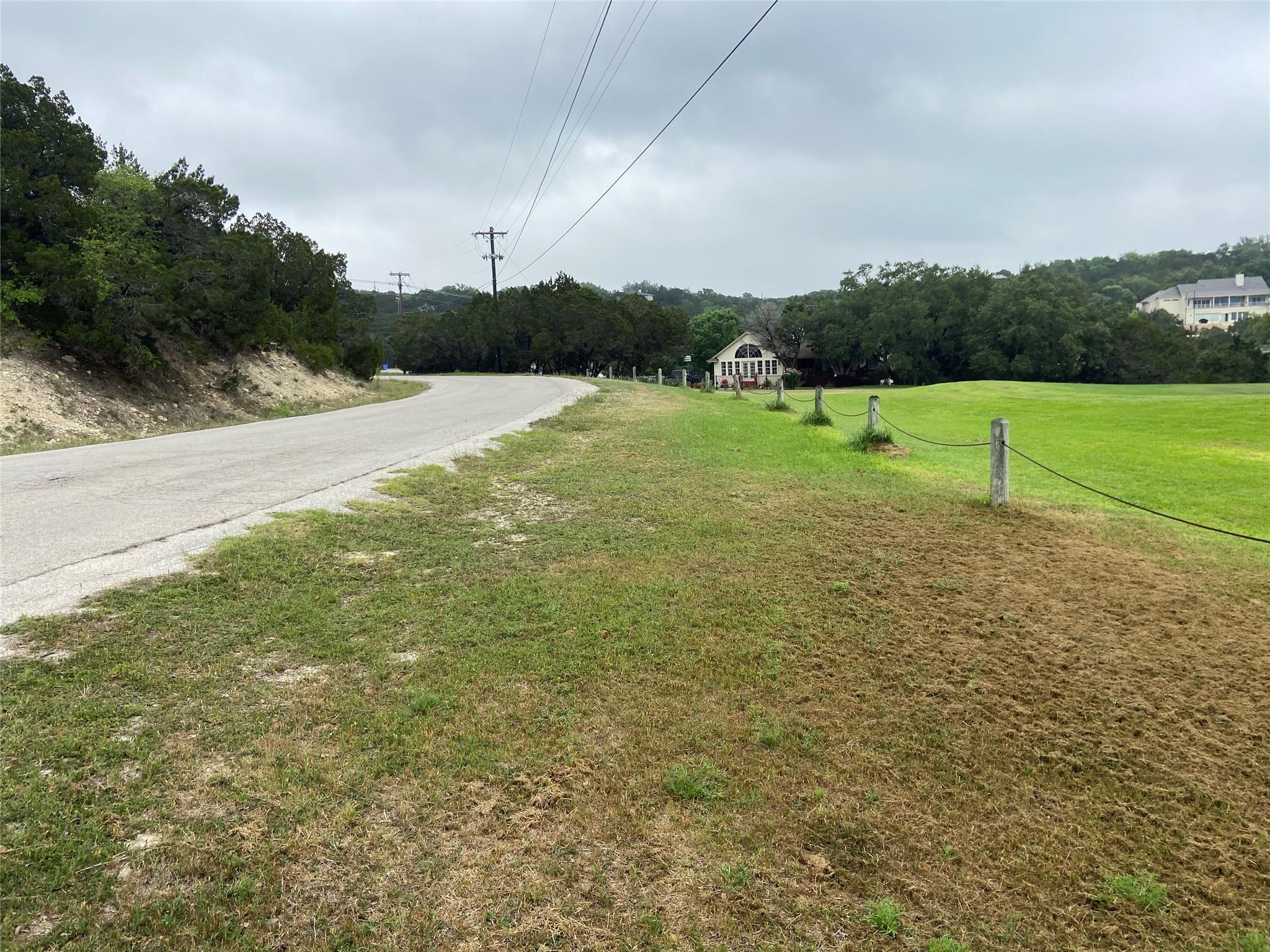 5615 Clubhouse Dr, Lago Vista, TX 78645