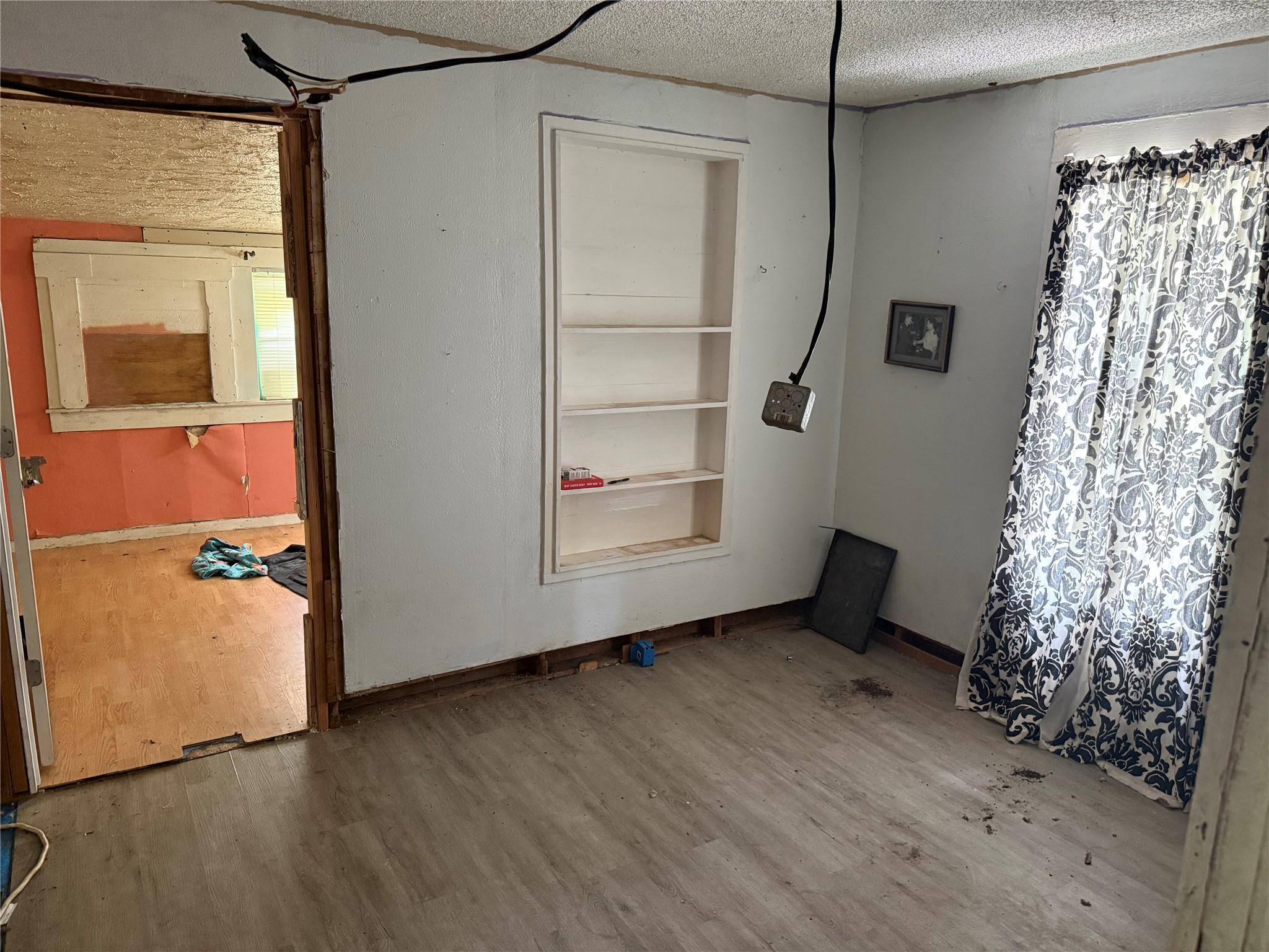 805 W Avenue C, Lampasas, TX 76550