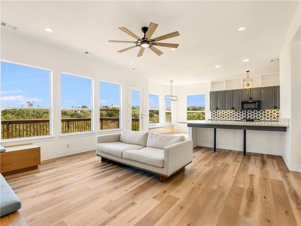 13301 Lone Rider Trl, Bee Cave, TX 78738