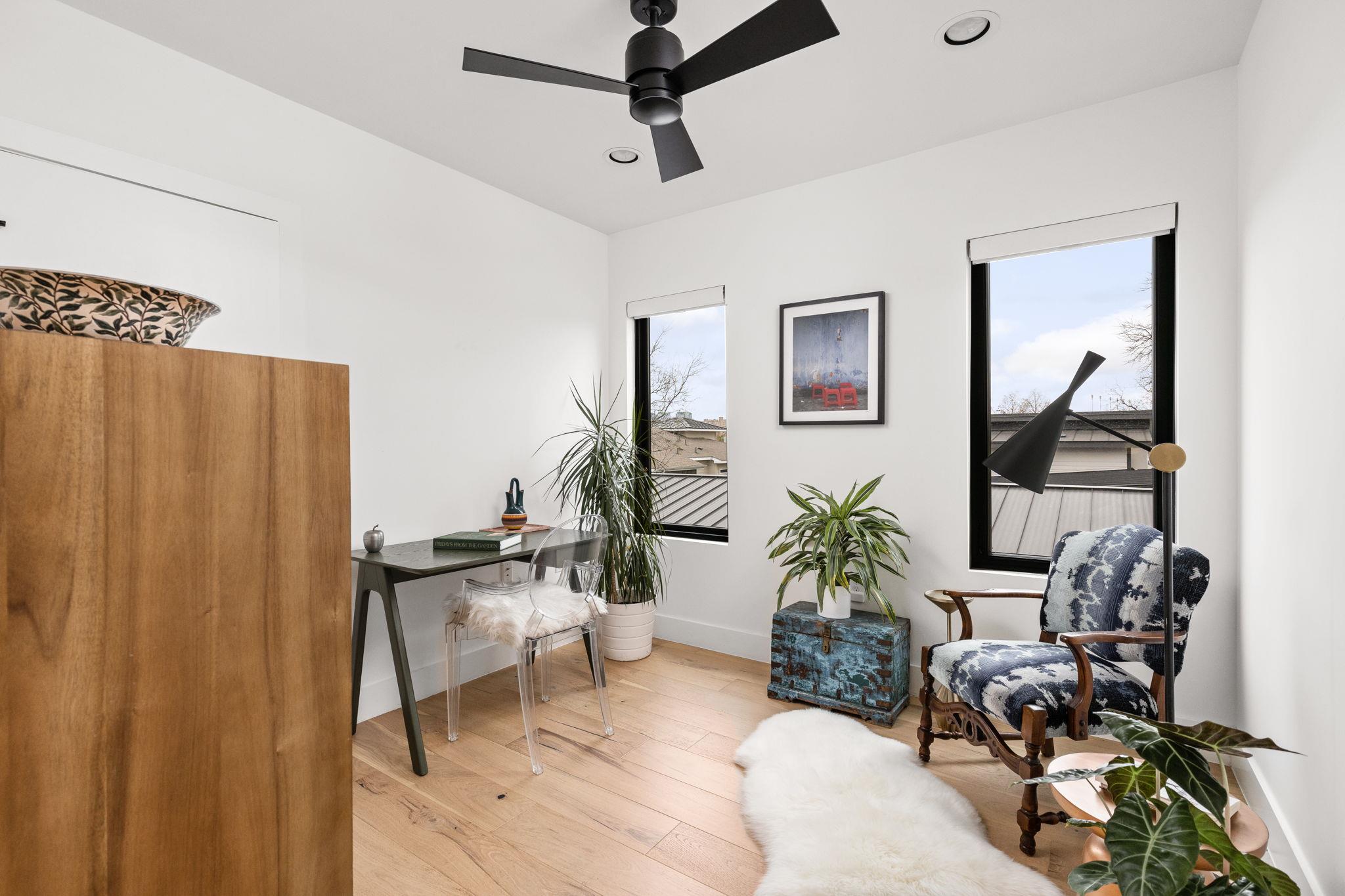 1502 Waller St, Austin, TX 78702