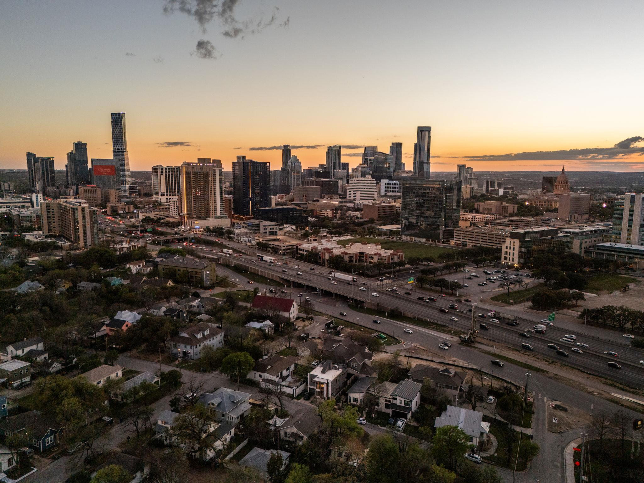 1502 Waller St, Austin, TX 78702