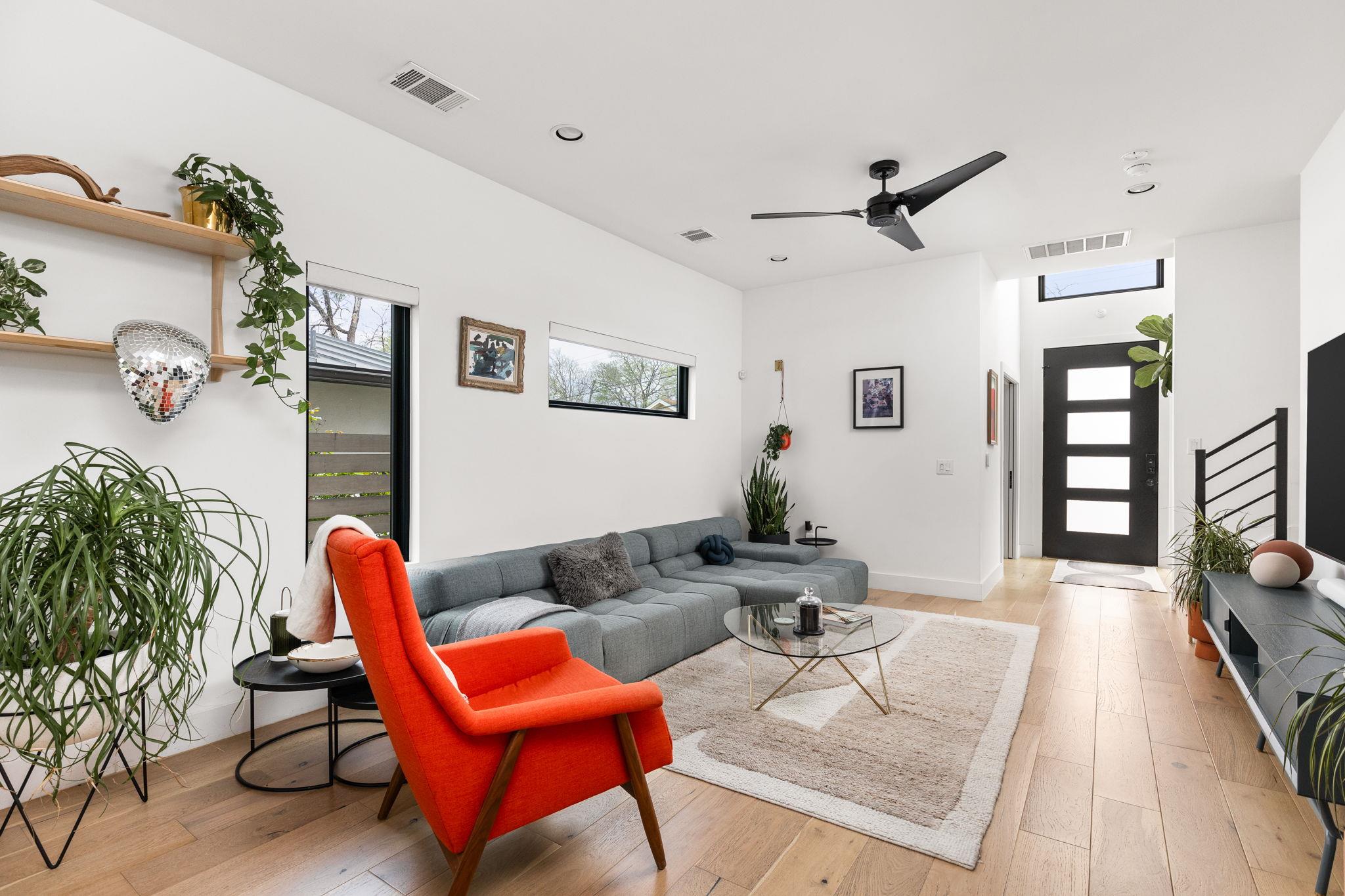 1502 Waller St, Austin, TX 78702