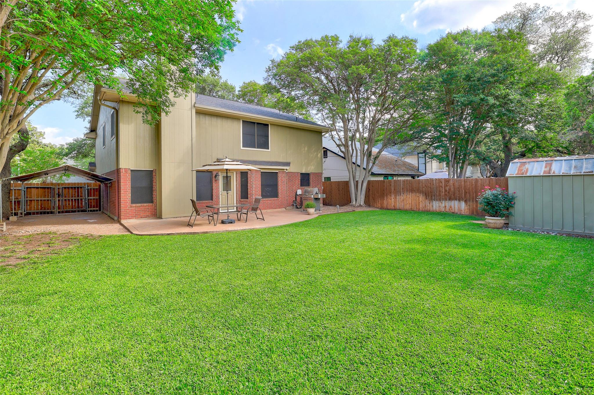 8423 Priest River Dr, Round Rock, TX 78681