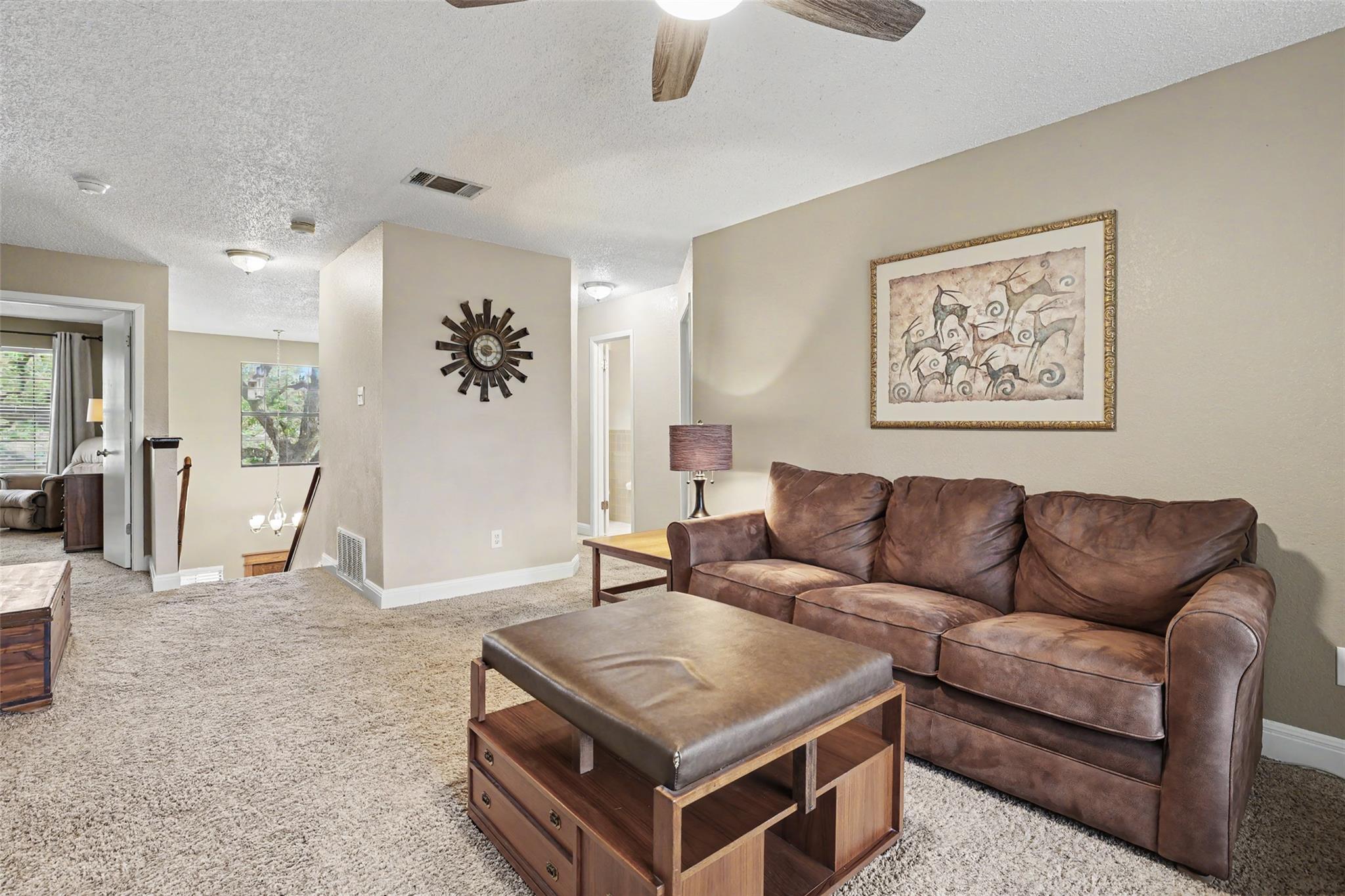 8423 Priest River Dr, Round Rock, TX 78681