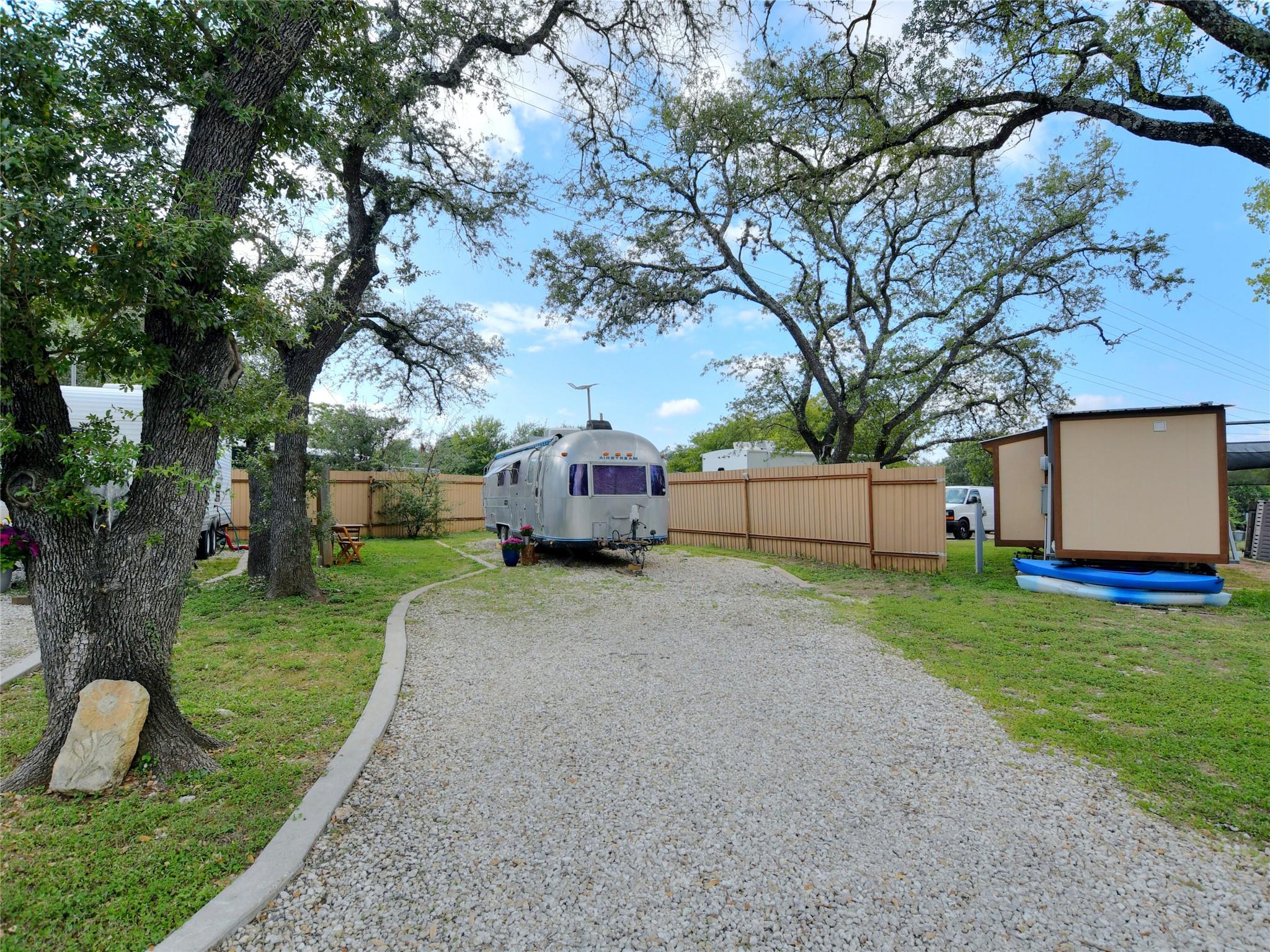 1605 Lancer Ln, Austin, TX 78733