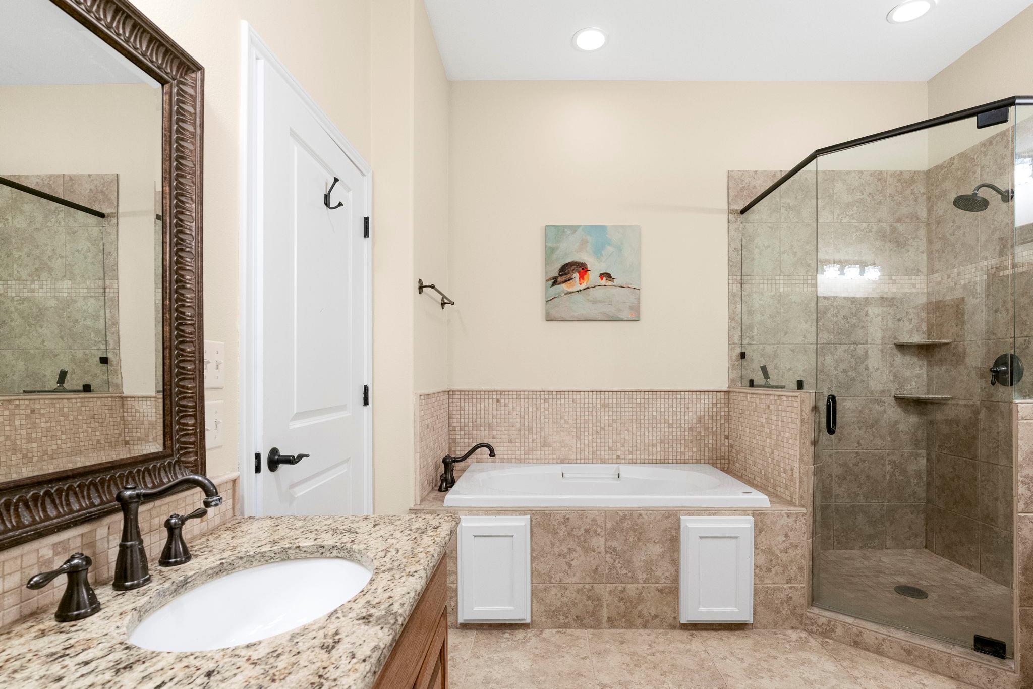 2601 N Quinlan Park Rd # 401, Austin, TX 78732