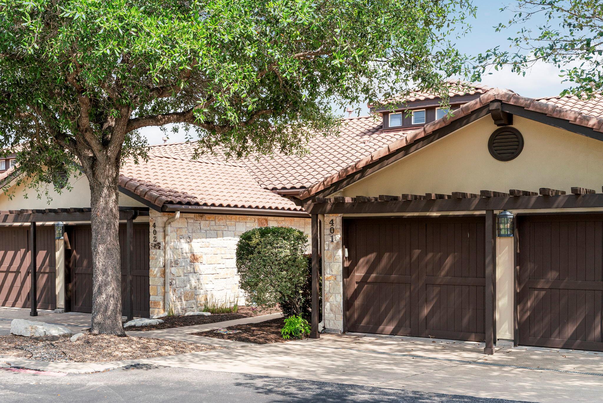 2601 N Quinlan Park Rd # 401, Austin, TX 78732