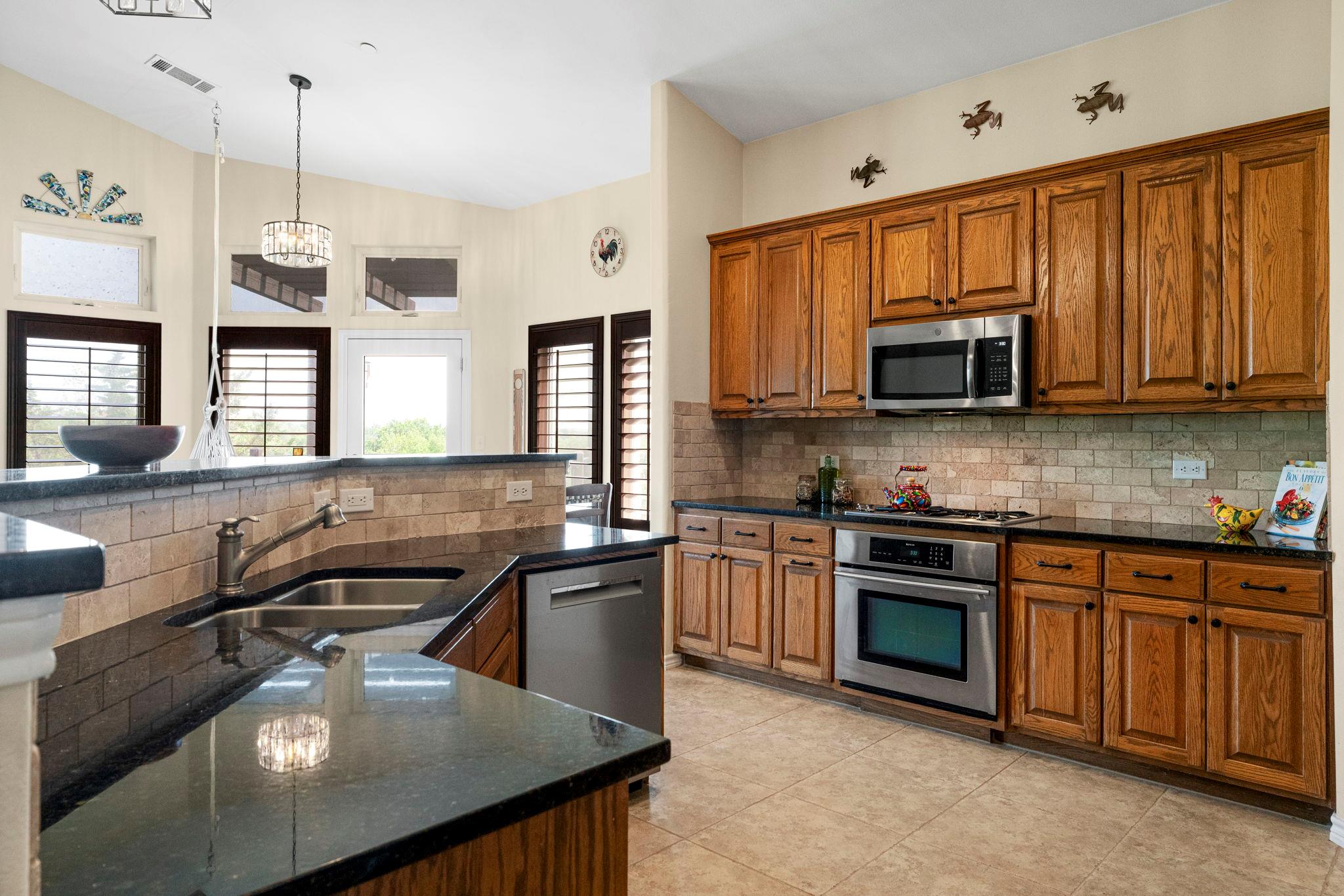 2601 N Quinlan Park Rd # 401, Austin, TX 78732