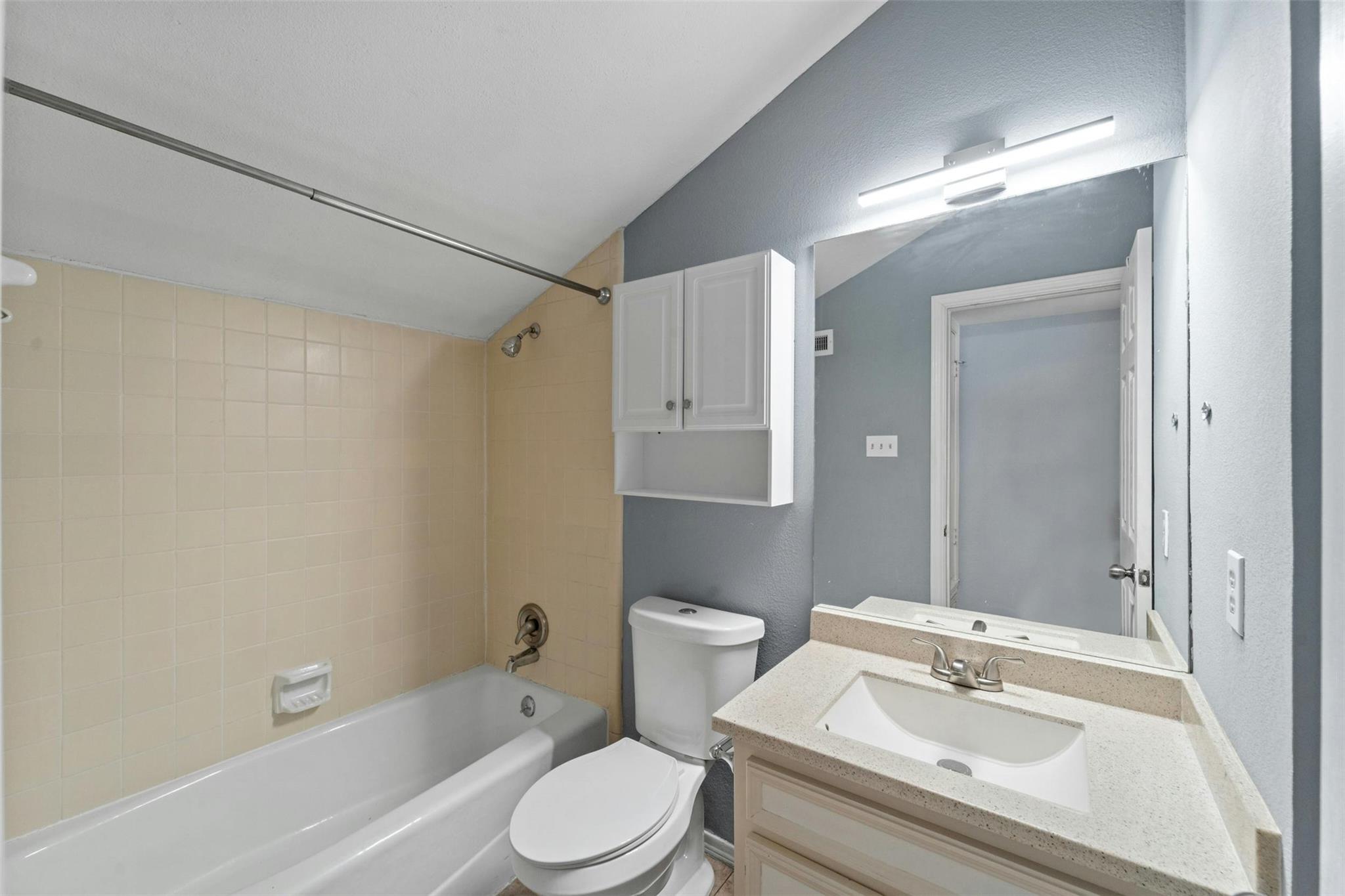 500 HESTERS CROSSING Rd # 209, Round Rock, TX 78681