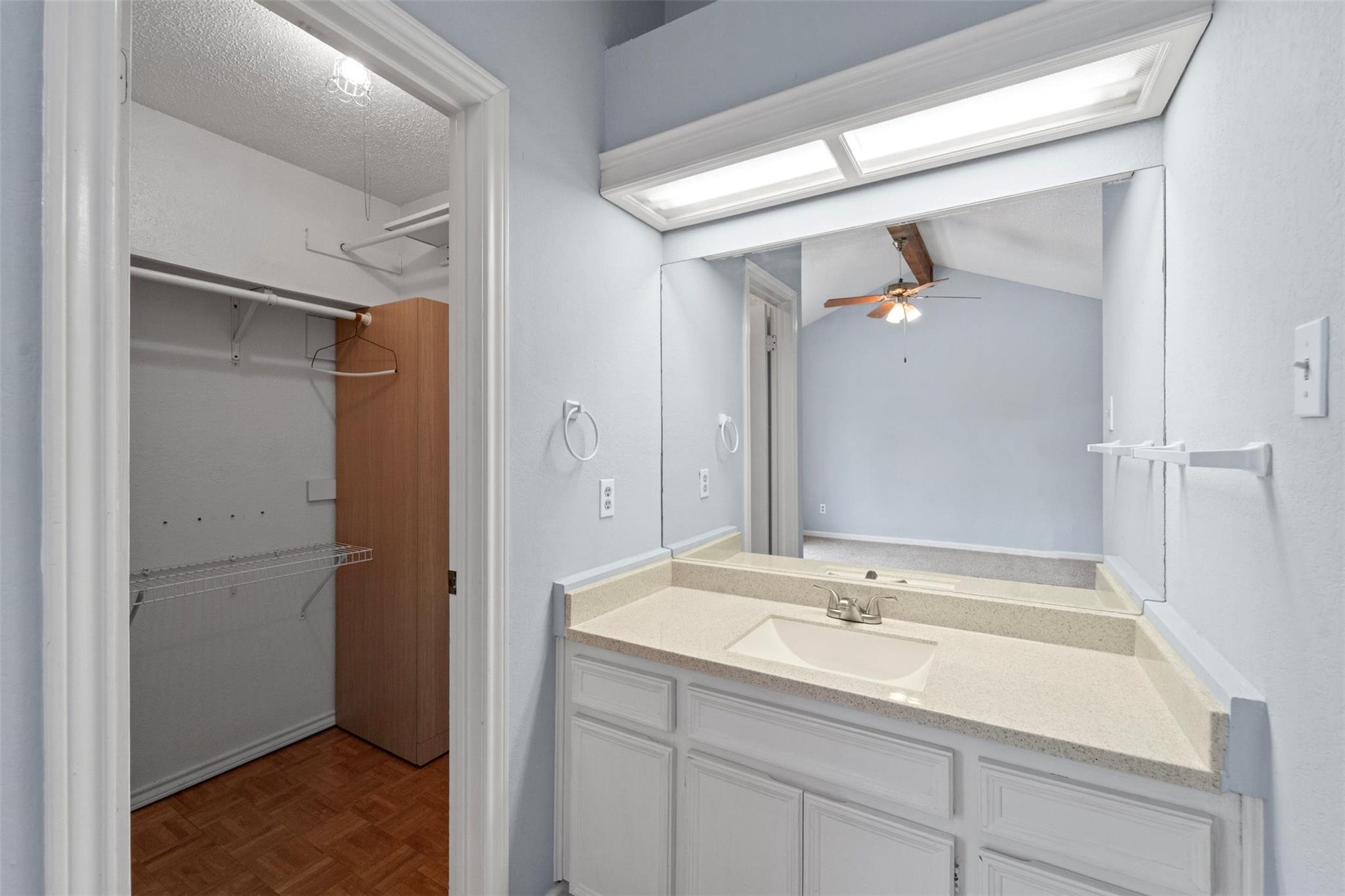 500 HESTERS CROSSING Rd # 209, Round Rock, TX 78681