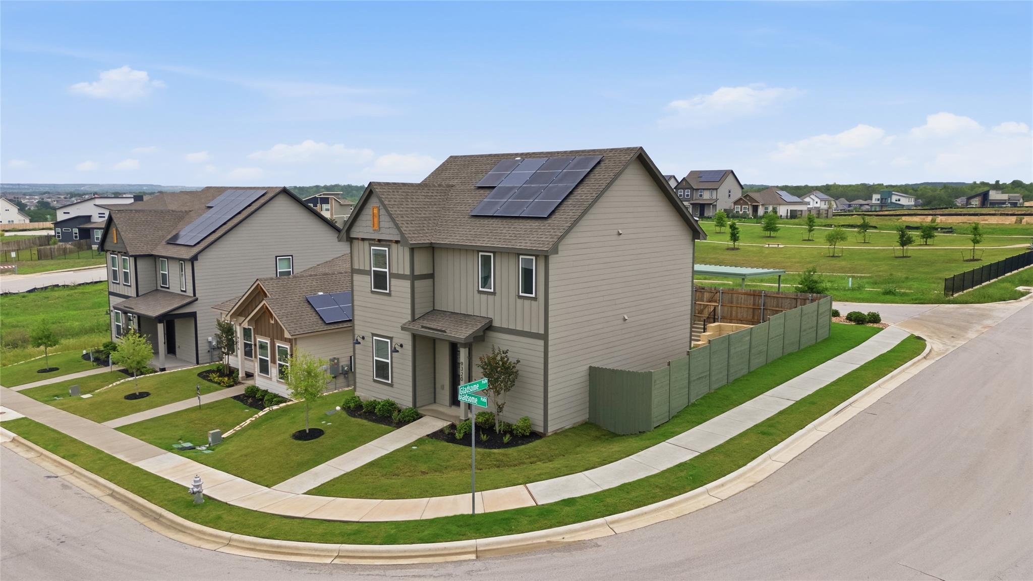 9320 Gladsome Path, Manor, TX 78653